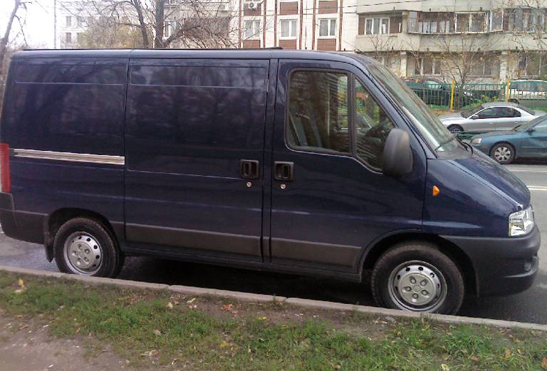 Заказ машины переезд перевезти домашние вещи из Надым в Омск